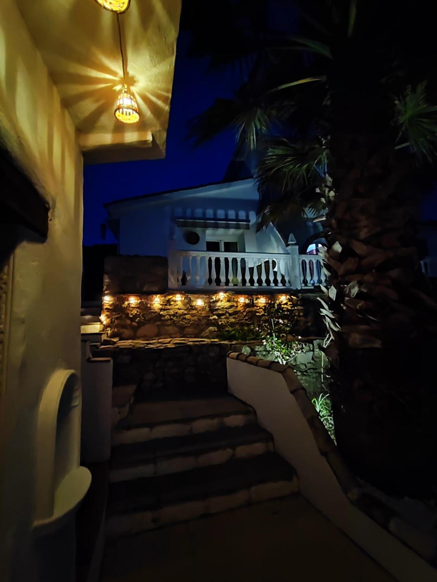 Cortijo Pennymaria Poolside Apartment Near Montefrio With Stunning Views 외부 사진